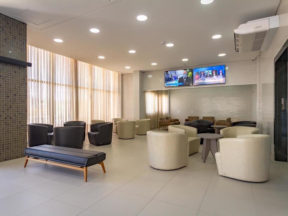 Hotel Confiance Barigui Курітіба Екстер'єр фото