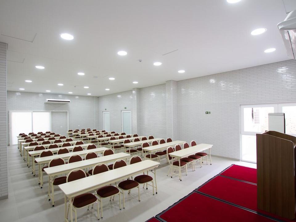 Hotel Confiance Barigui Курітіба Екстер'єр фото